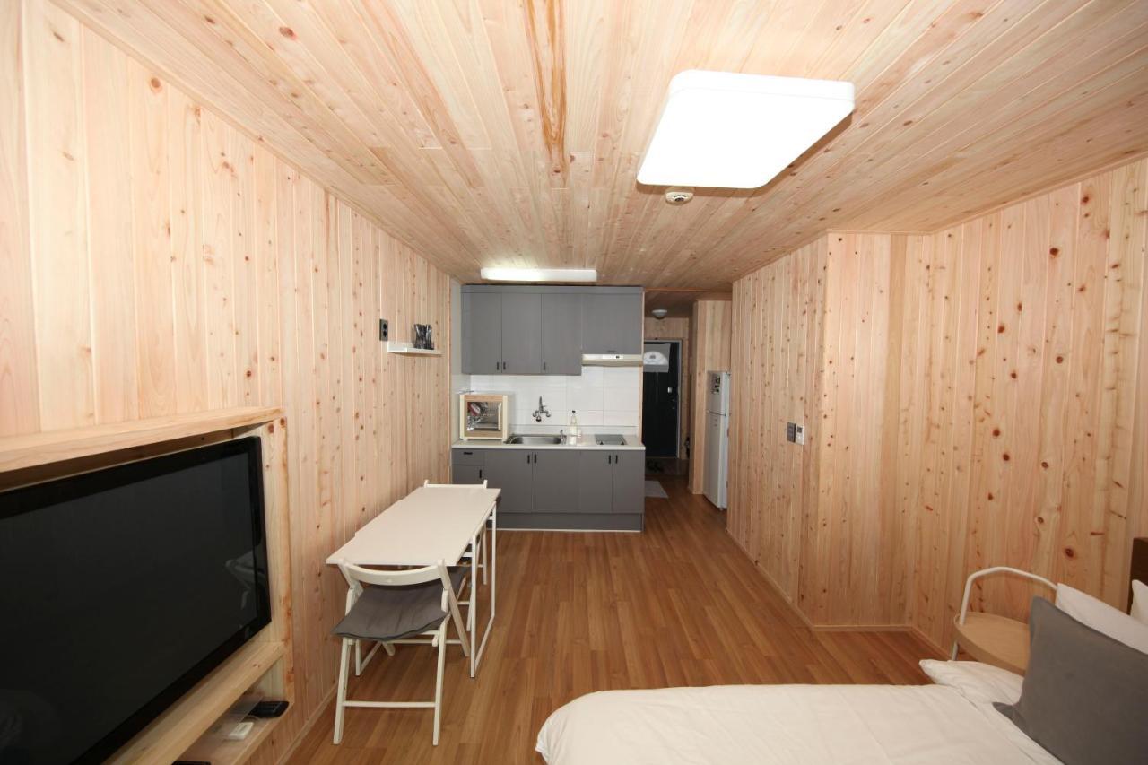 Park Jeong A Pension Канхва Экстерьер фото